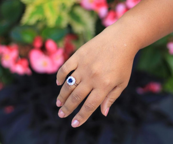 ¿Por qué elegir un anillo con un zafiro?