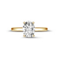 1.00 quilates anillo solitario en oro amarillo con diamante ovalado