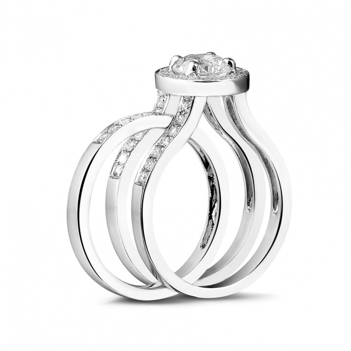 0.50 quilates anillo solitario diamante de platino con diamantes en los lados