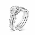 0.70 quilates anillo solitario diamante de platino con diamantes en los lados