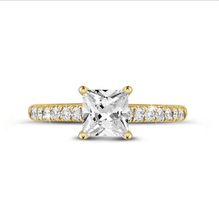 2.00 quilates anillo solitario diamante princesa en oro amarillo con diamantes en los lados