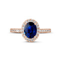 Halo anillo en oro rojo con zafiro ovalado y diamantes redondos
