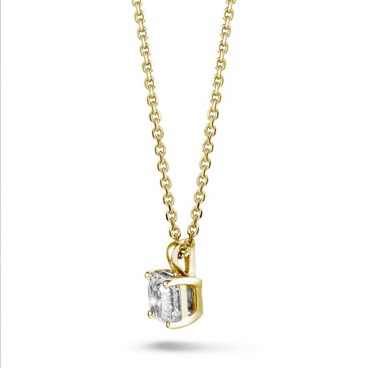 1.00 quilates colgante solitario diamante talla de corte asscher en oro amarillo