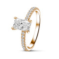 1.50 quilates anillo solitario con diamante de talla radiante y halo oculto en oro rojo