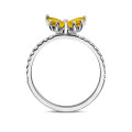 Anillo mariposa con alas de zafiros amarillos talla marquesa y pera