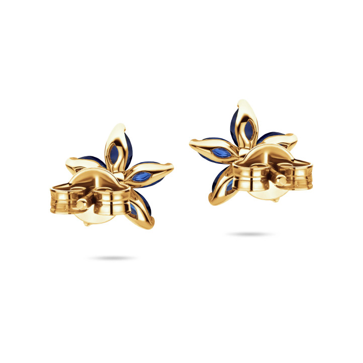 Pendientes Flor con Pétalos de Zafiro Azul talla marquesa en oro amarillo