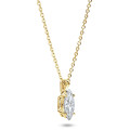 1.00 quilates colgante solitario diamante talla marquesa en oro amarillo