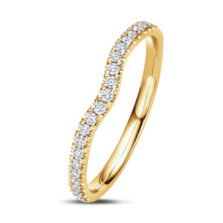 Boda - Anillo de eternidad medio engastado de 0,23 quilates en oro amarillo – combina con con los anillos seleccionados de la colección BAUNAT Iconic