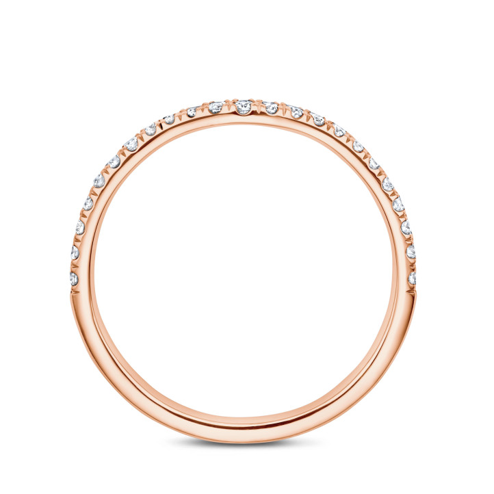 Anillo de eternidad medio engastado de 0,23 quilates en oro rojo – combina con con los anillos seleccionados de la colección BAUNAT Iconic