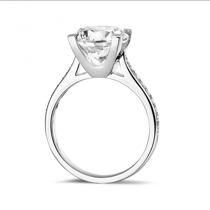 3.00 quilates anillo solitario diamante en oro blanco con diamantes en los lados