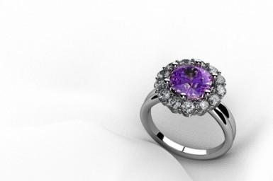 Anillo de oro blanco con amatista violeta central y halo de diamantes, diseño floral elegante