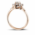 0.50 Karat diamantener Blumenring aus Rotgold