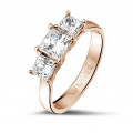 1.50 quilates anillo trilogía en oro rojo con diamantes talla princesa