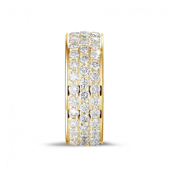 1.70 quilates alianza (banda completa) en oro amarillo con tres filas de diamantes redondos