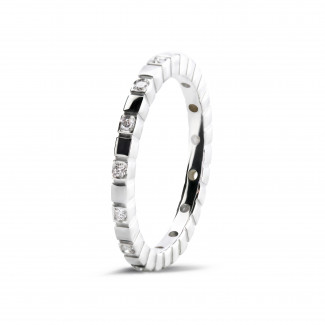 Boda - 0.07 quilates anillo cuadros de diamantes de combinación en oro blanco
