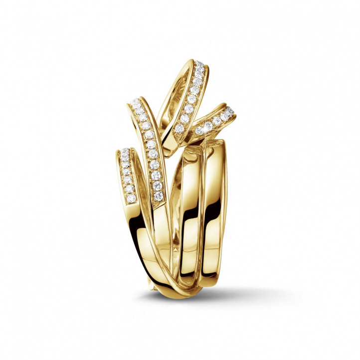 0.77 quilates anillo diamante diseño en oro amarillo