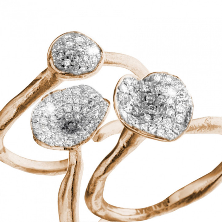 0.90 quilates anillo diamante diseño trilogía en oro rojo