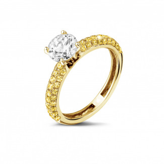 Anillos - 1.20 quilates anillo solitario (media banda) en oro amarillo con diamantes amarillos en los lados