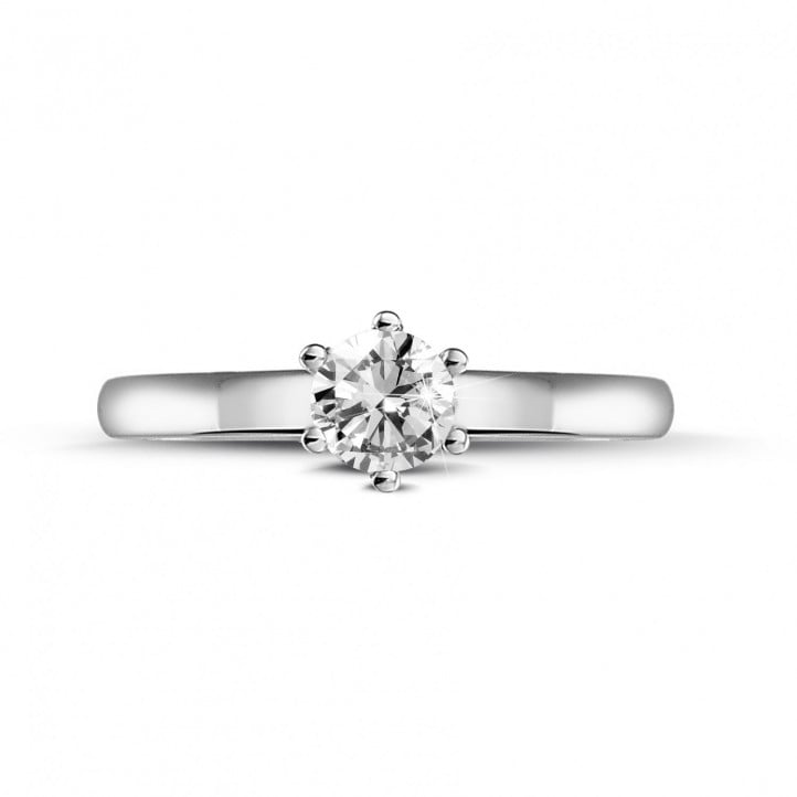 0.30 quilates anillo solitario diamante con 6 uñas en oro blanco