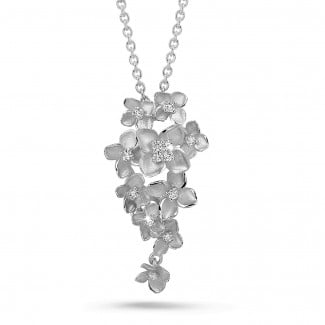 Gargantilla - 0.35 quilates colgante diamante diseño flor en oro blanco