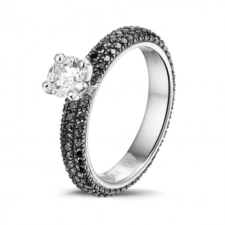 0.50 quilates anillo solitario (banda completa) en oro blanco con diamantes negros