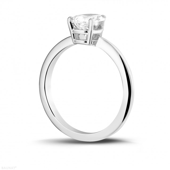 1.50 quilates anillo solitario en oro blanco con diamante en forma de pera
