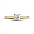 0.50 quilates anillo solitario en oro amarillo con diamante talla princesa