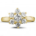 1.15 quilates anillo flor diamante en oro amarillo