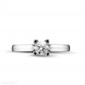 0.30 quilates anillo solitario diamante en platino