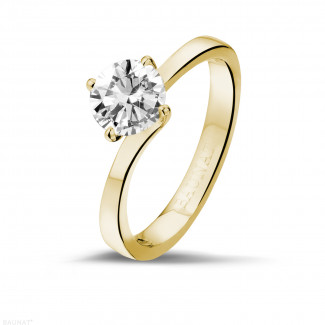 0.90 quilates anillo solitario diamante en oro amarillo