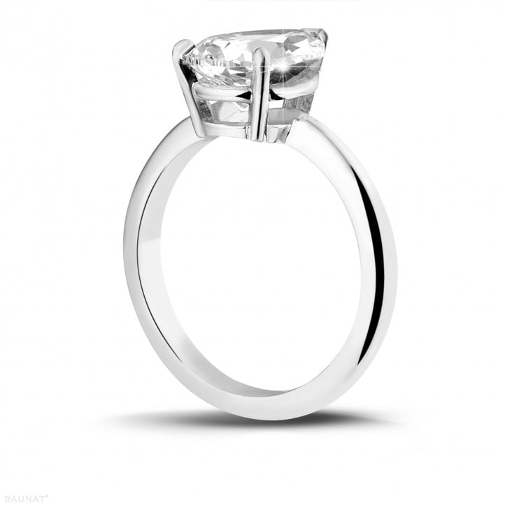 2.00 quilates anillo solitario en platino con diamante en forma de pera