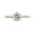 0.50 carat bague solitaire en or jaune avec diamants sur les côtés