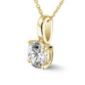 3.00 carat pendentif solitaire en or jaune avec diamant rond et quatre griffes
