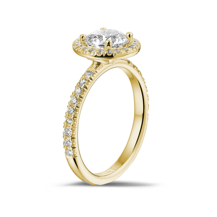 1.25 carats bague solitaire de type auréole en or jaune avec diamants ronds