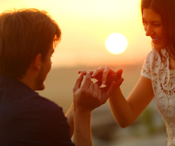 Acheter une bague de fiançailles : conseils et astuces d'expert