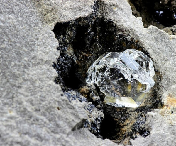 Où pouvez-vous trouver des diamants et les déterrer vous-même ?