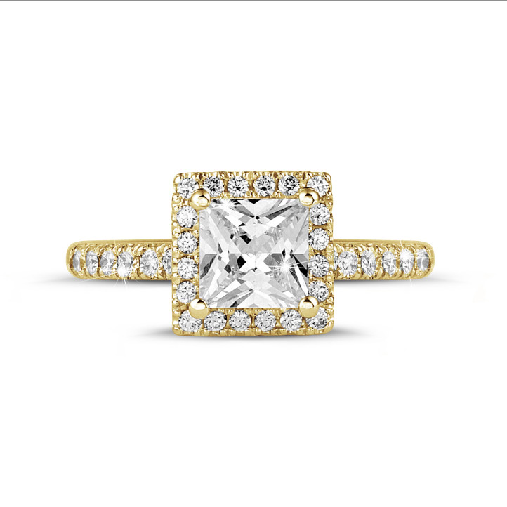 1.20 carats bague solitaire de type auréole avec un diamant princesse en or jaune avec diamants ronds