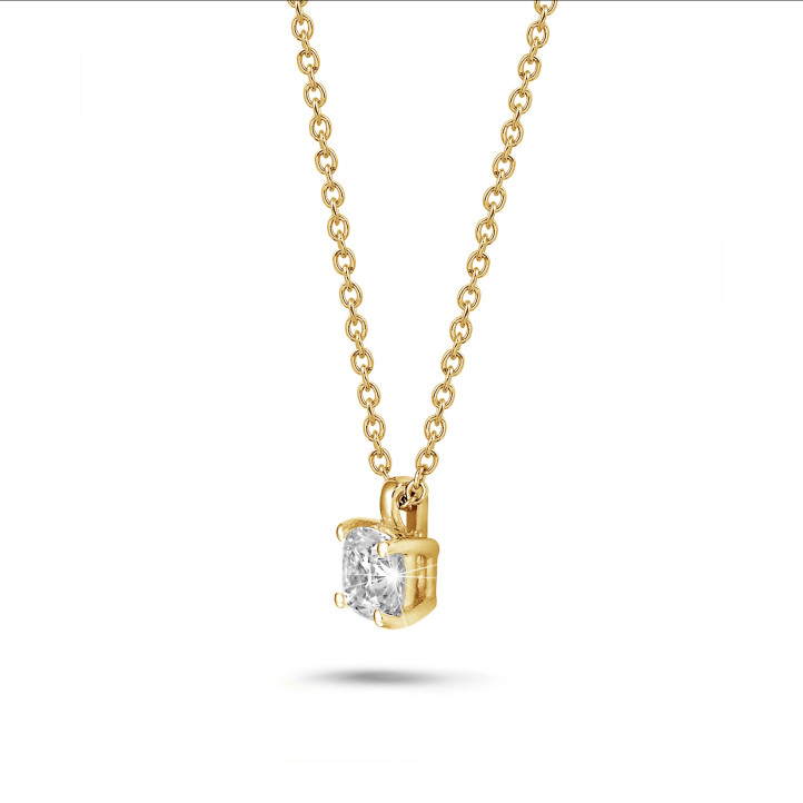 1.00 carat Pendentif solitaire avec diamant de forme coussin en or jaune