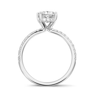 Fiançailles - 1.00 carats bague solitaire avec un diamant coussin et un halo caché en or blanc