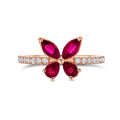 Bague Papillon aux Ailes en Rubis Tailles Marquise et Poire
