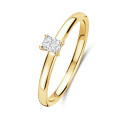 Bague solitaire de 0,15 carat avec un diamant taille radiant en or jaune