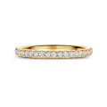 0.26 carat Bague éternité or jaune sertie à moitié - s'accorde avec toutes les bagues de la collection Fancy Shapes