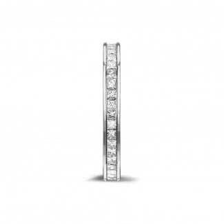 Mariage - 0.90 carat alliance (tour complet) en or blanc avec des petits diamants princesse