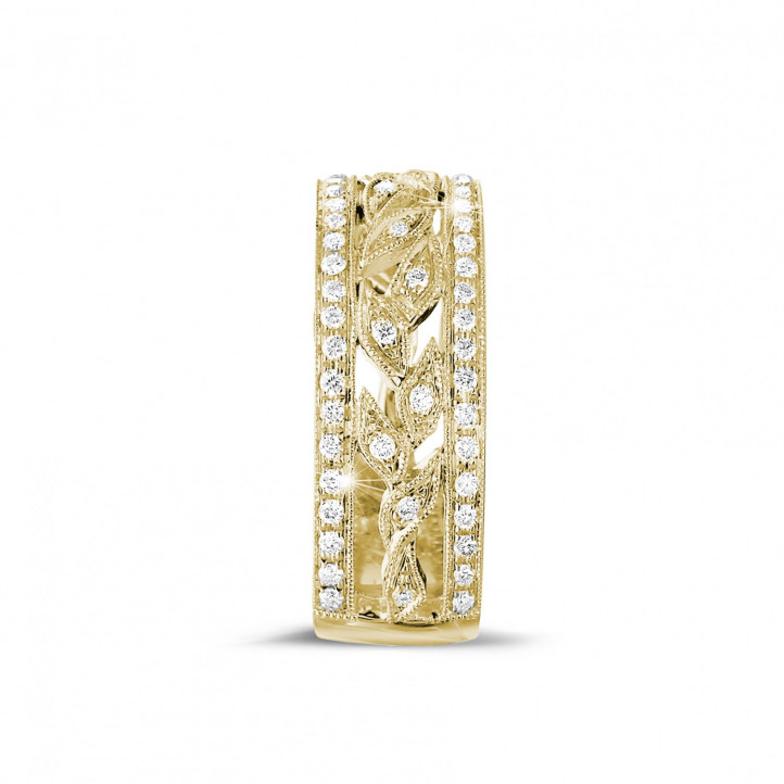 0.35 carat alliance florale en or jaune avec des petits diamants ronds
