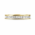 1.75 carat alliance (tour complet) en or jaune avec diamants princesse