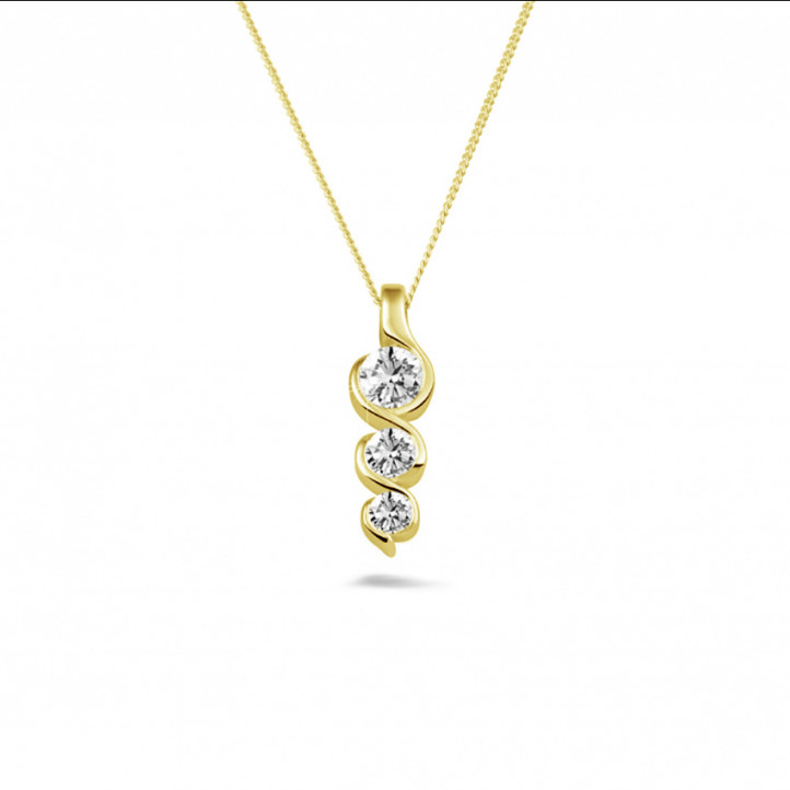 0.57 carat pendentif trilogie en or jaune avec diamants