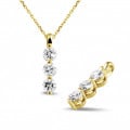 1.00 carat pendentif trilogie en or jaune avec diamants