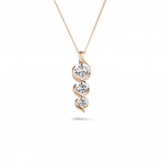 0.85 carat pendentif trilogie en or rouge avec diamants