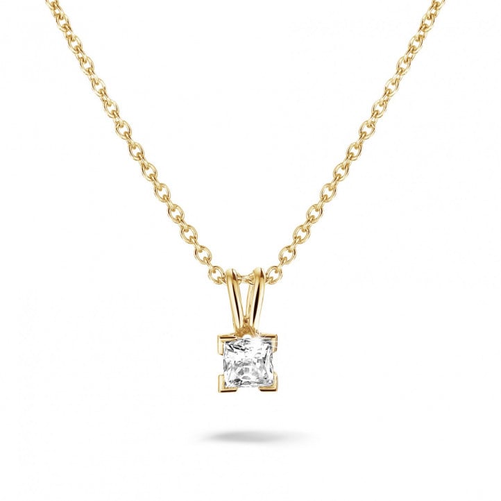 0.70 carat pendentif solitaire en or jaune avec diamant princesse