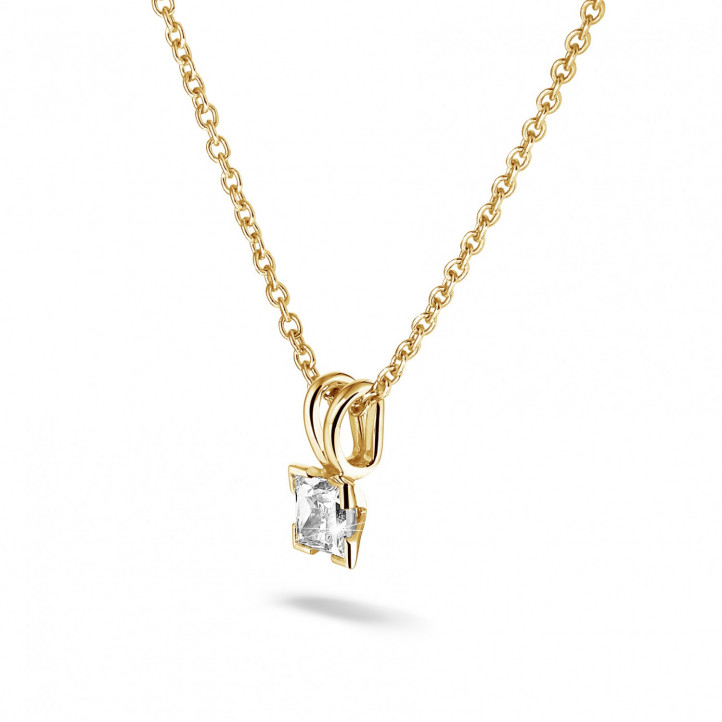 1.00 carat pendentif solitaire en or jaune avec diamant princesse